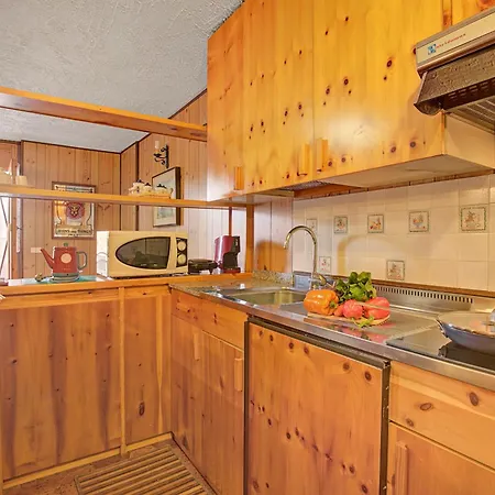 Bareu Mountain View - Happy Apartment